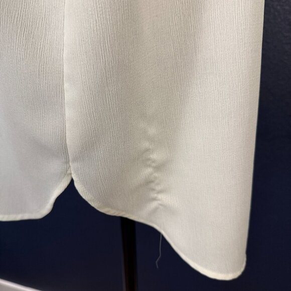 Ann Taylor Factory Short Sleeve Blouse, Ivory, Size XL - Picture 5 of 7